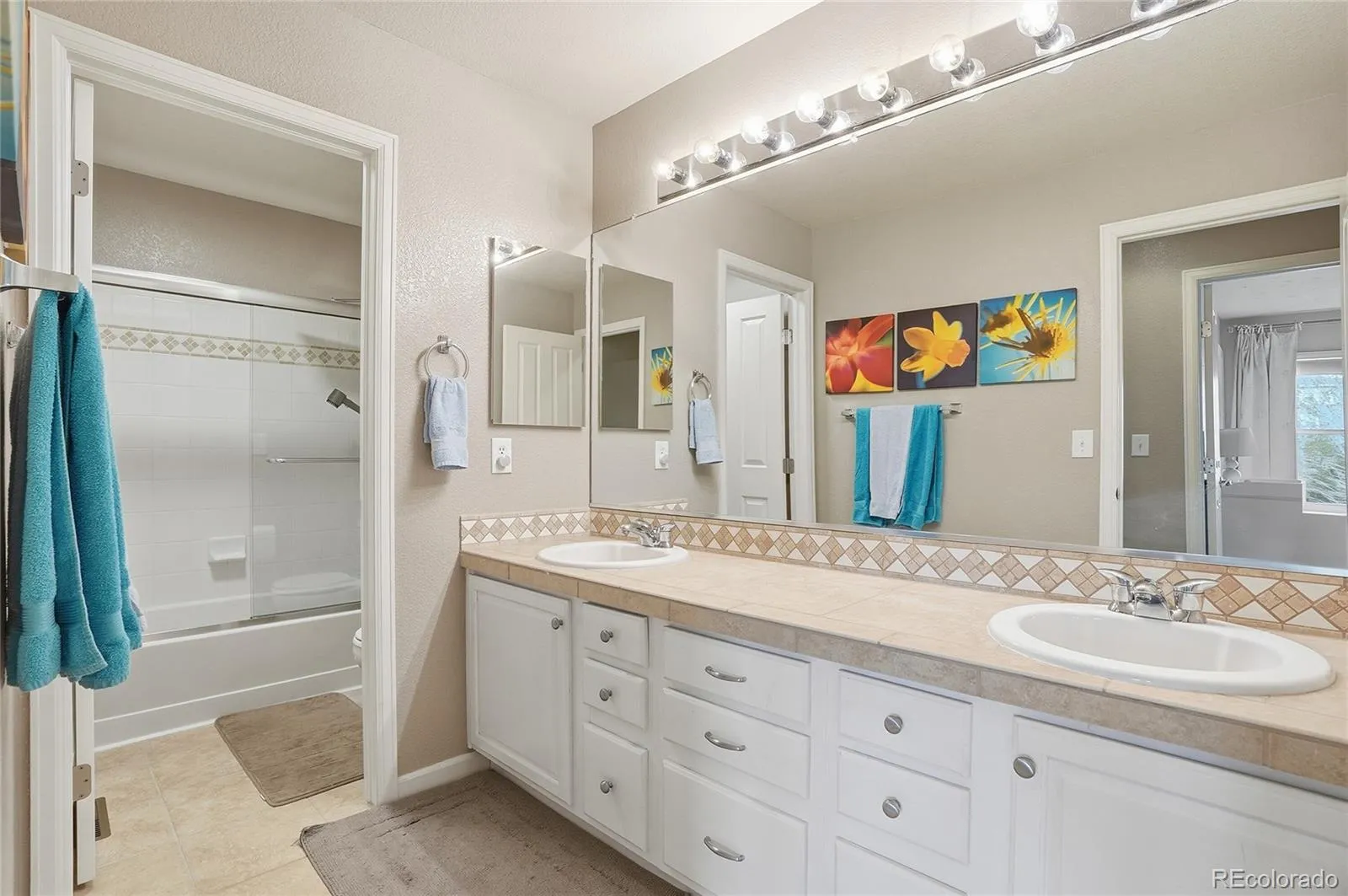 24684 E Quarto Place Aurora CO 80016 MLS #REC9133581 04302026010444 1600 21