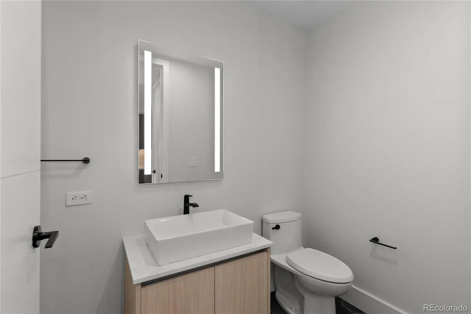 10242025023627 1600 13