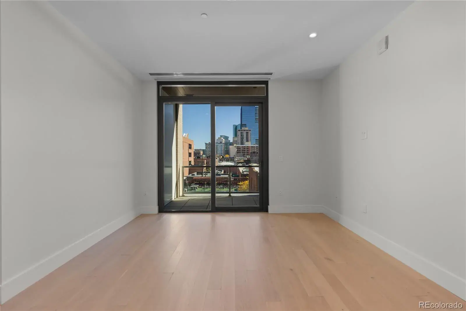 10242025023627 1600 14