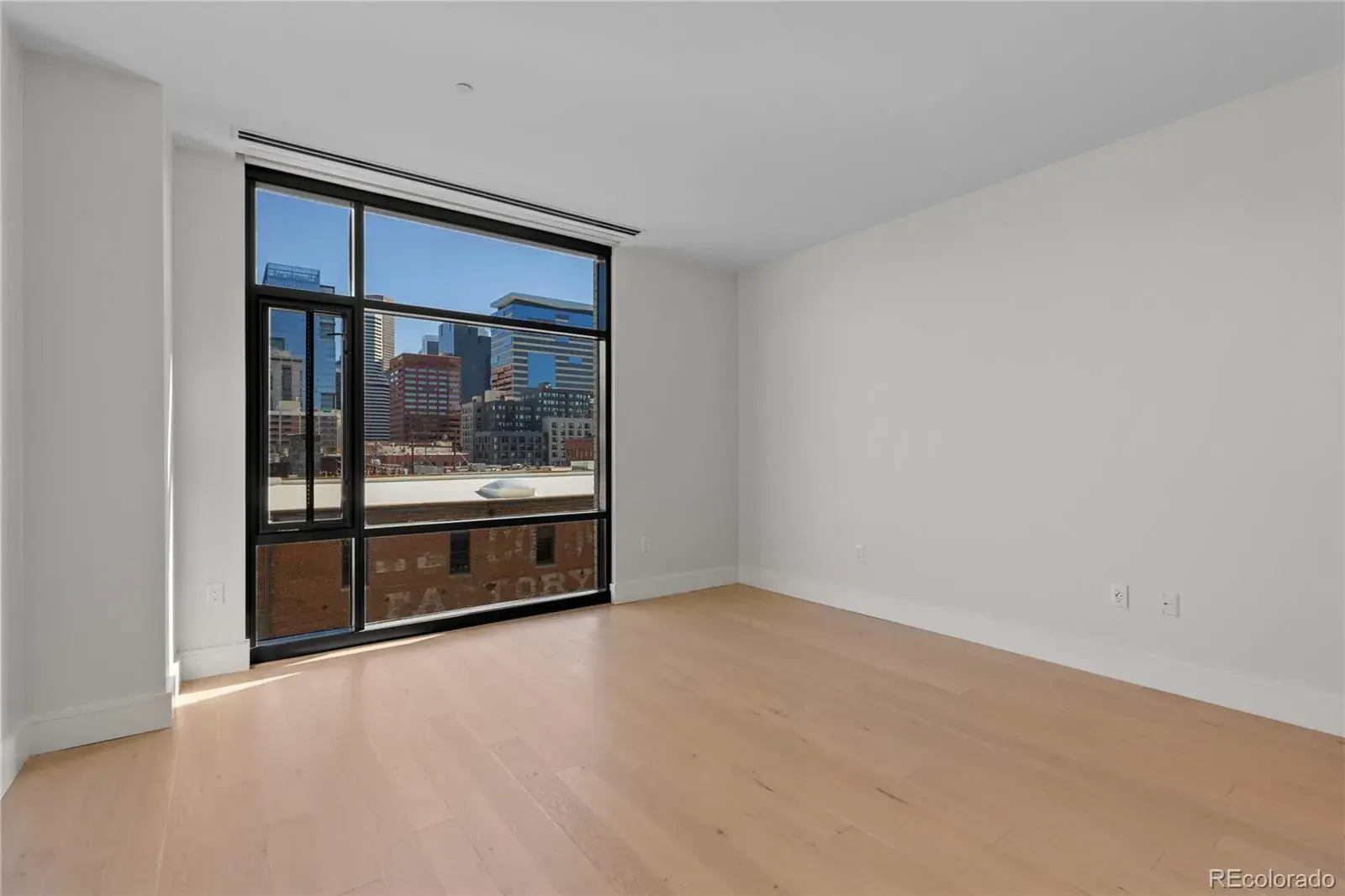 10242025023627 1600 17