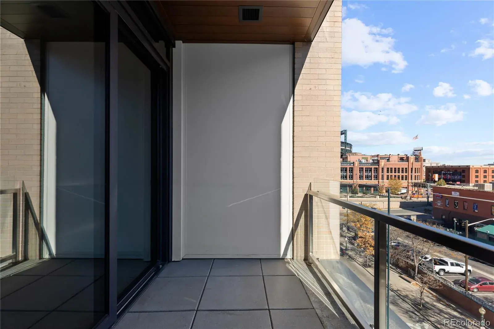 10242025023627 1600 33