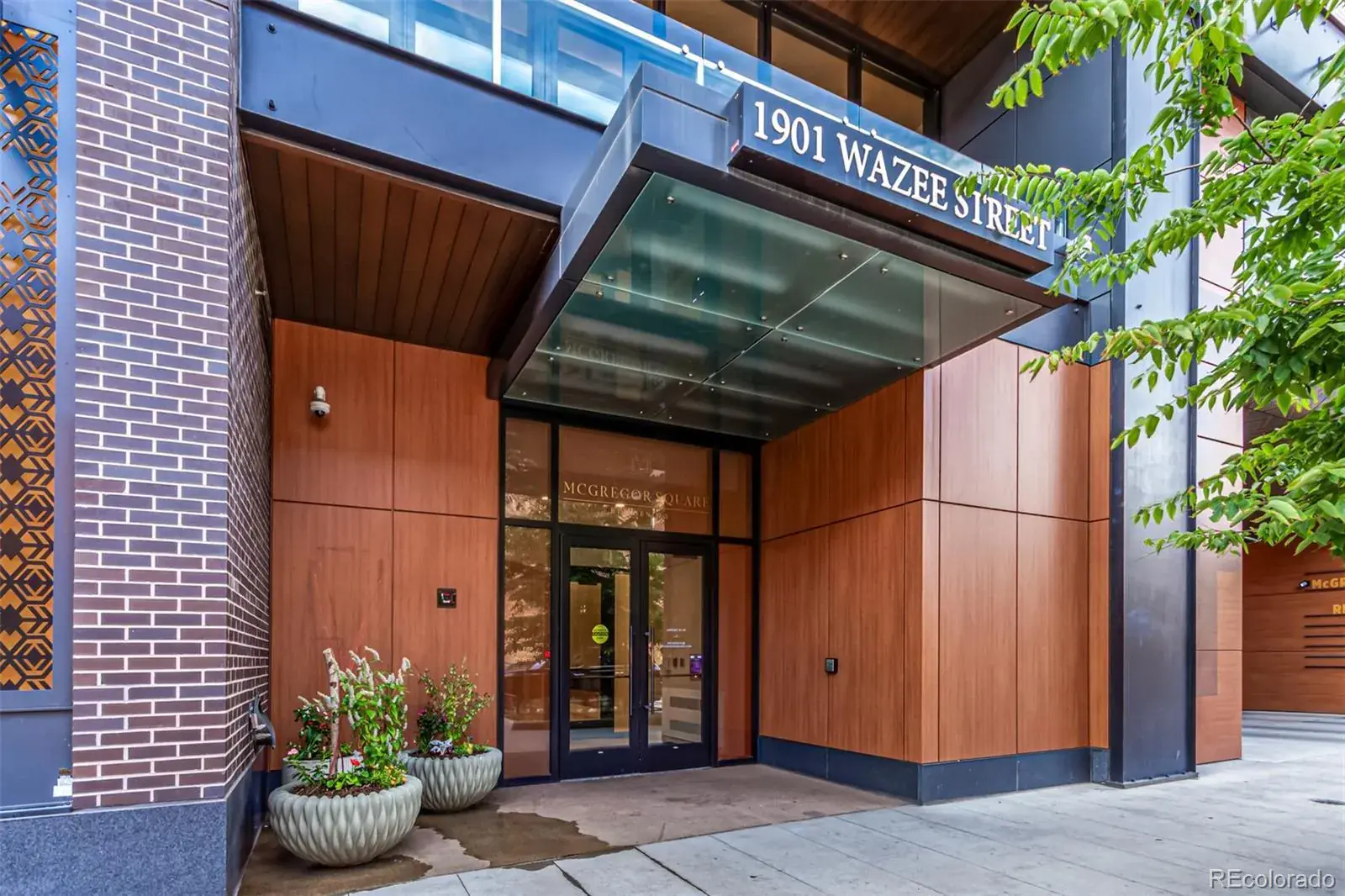 10242025023627 1600 39