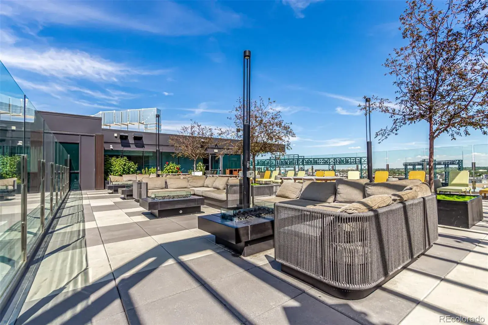 10242025023627 1600 48