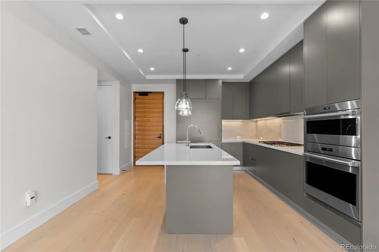 10242025023627 1600 8