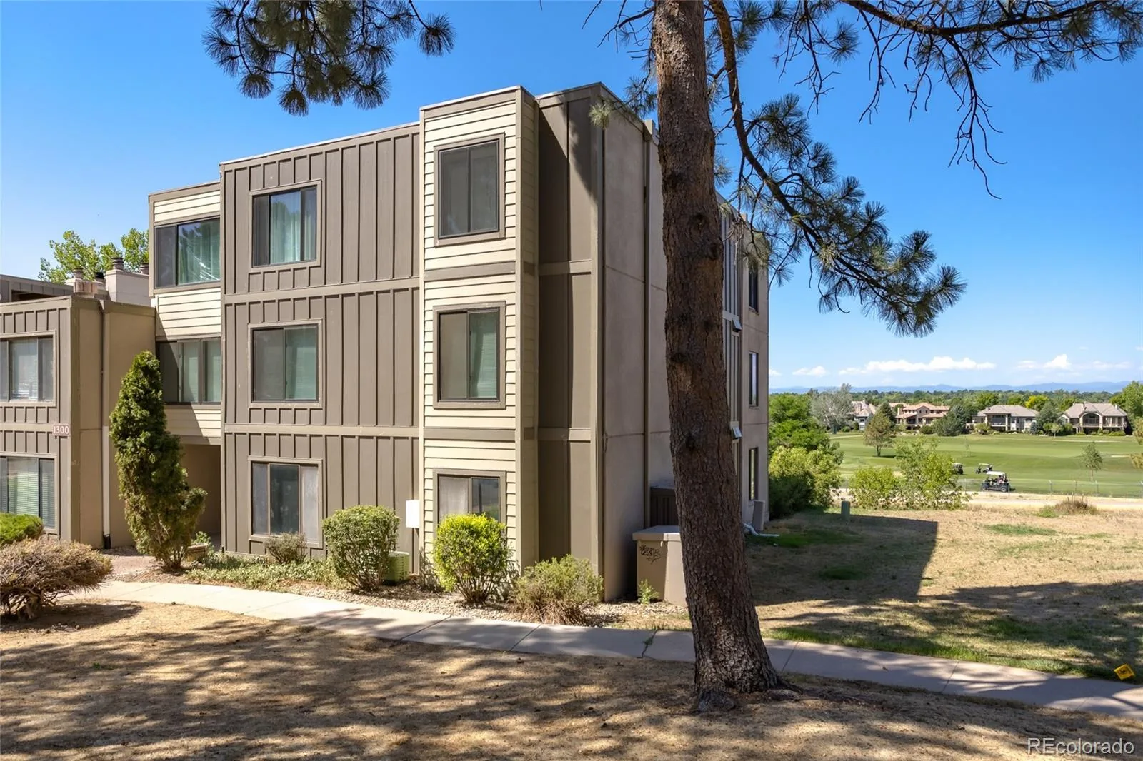 2525 S Dayton Way #1301 Denver CO 80231 MLS #REC9134163 07232026195030 1600 1