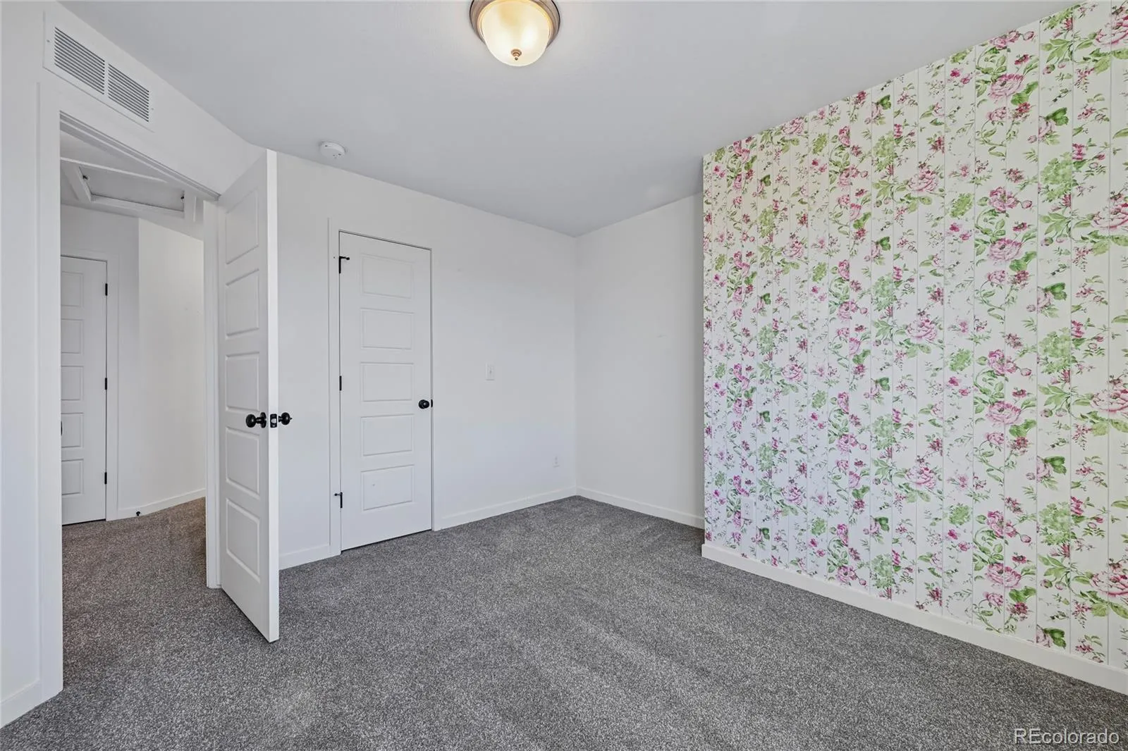 17909 E 54th Avenue Denver CO 80249 MLS #REC9134250 04232026175923 1600 36