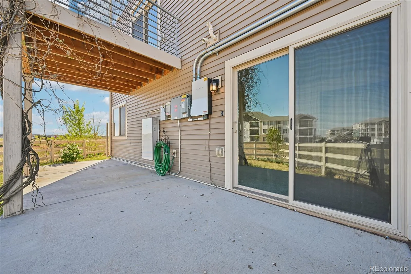 17909 E 54th Avenue Denver CO 80249 MLS #REC9134250 04232026175923 1600 43