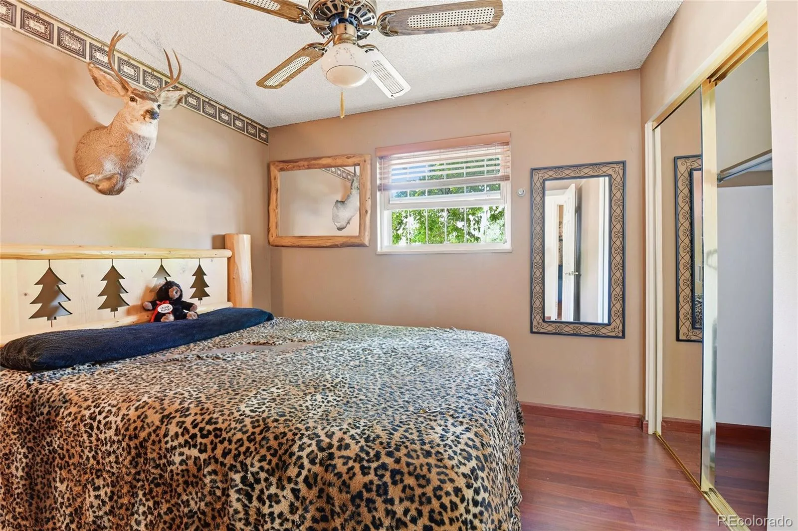 12374 Olmsted Drive Denver CO 80239 | MLS #REC9135408 06112026205840 1600 8