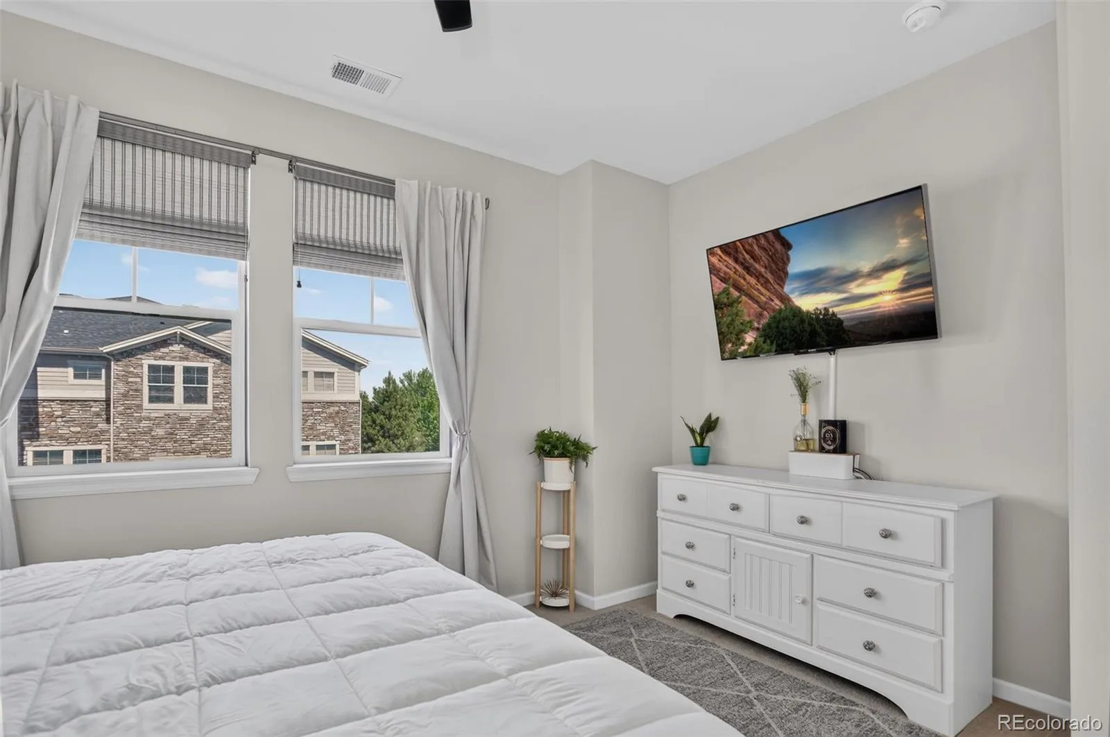 24847 E Calhoun Place #B Aurora CO 80016 | MLS #REC9136429 08262026131241 1600 26