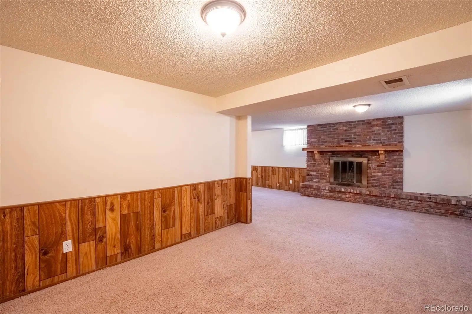 7544 E Easter Way Centennial CO 80112 MLS #REC9136980 05212026035346 1600 25