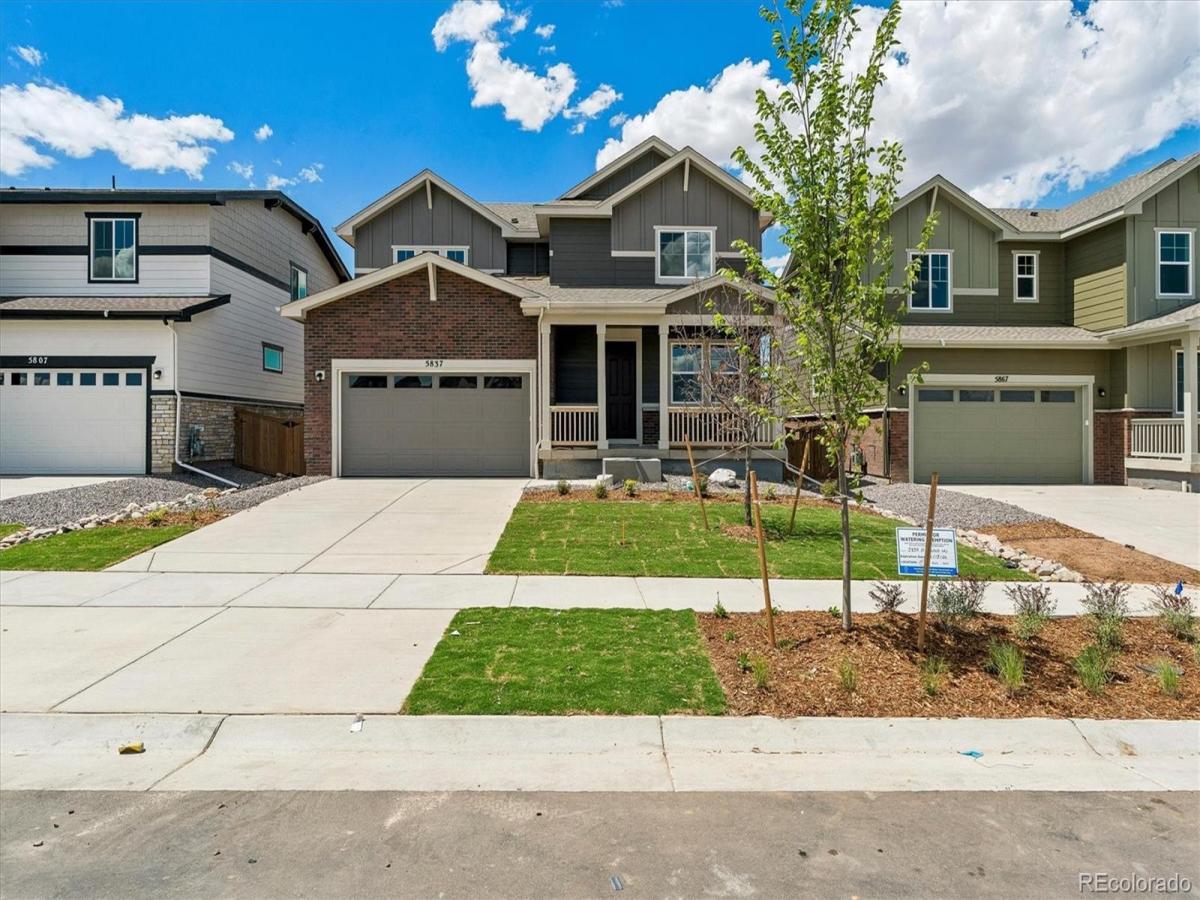 5837 N Ireland Way Aurora CO 80019 | MLS #REC9140513 MLS #REC9140513 image #0
