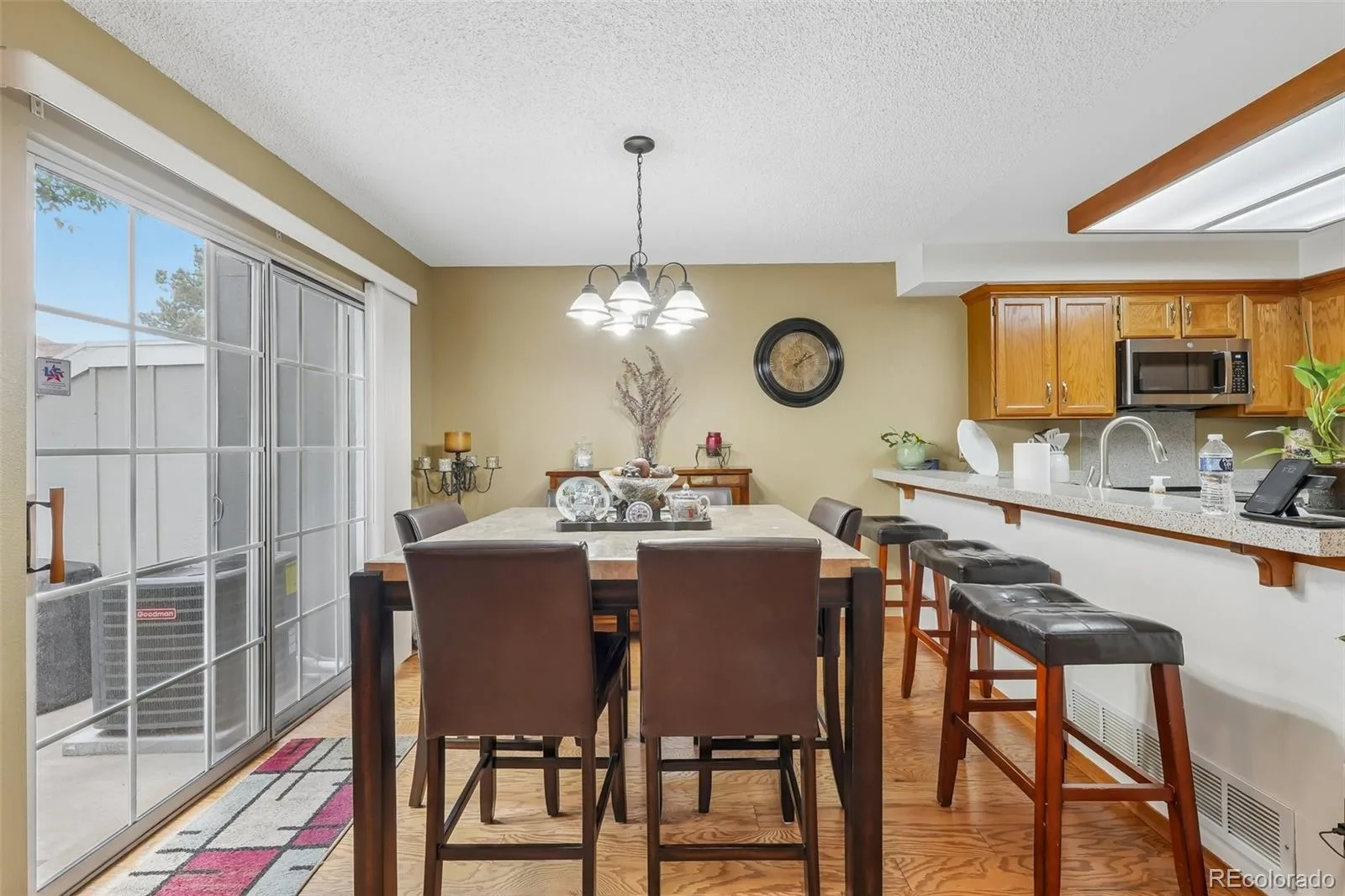 967 S Evanston Circle Aurora CO 80012 | MLS #REC9140625 08122026213107 1600 11