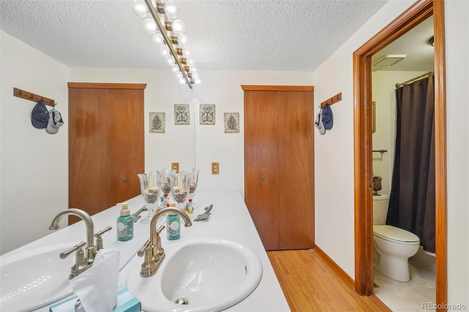 967 S Evanston Circle Aurora CO 80012 | MLS #REC9140625 08122026213107 1600 22