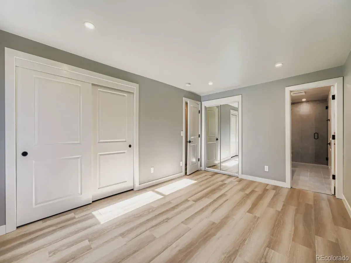 11302025005407 1200 15