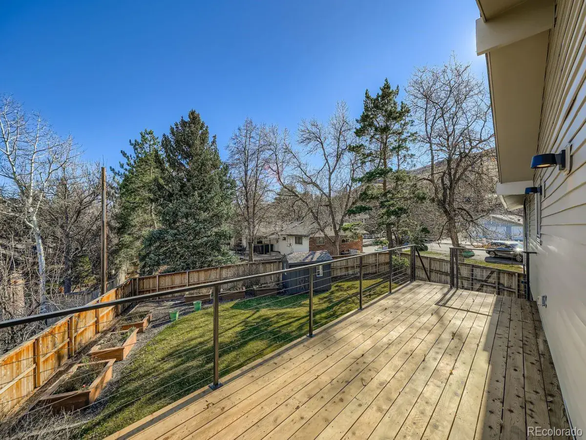 11302025005407 1200 27