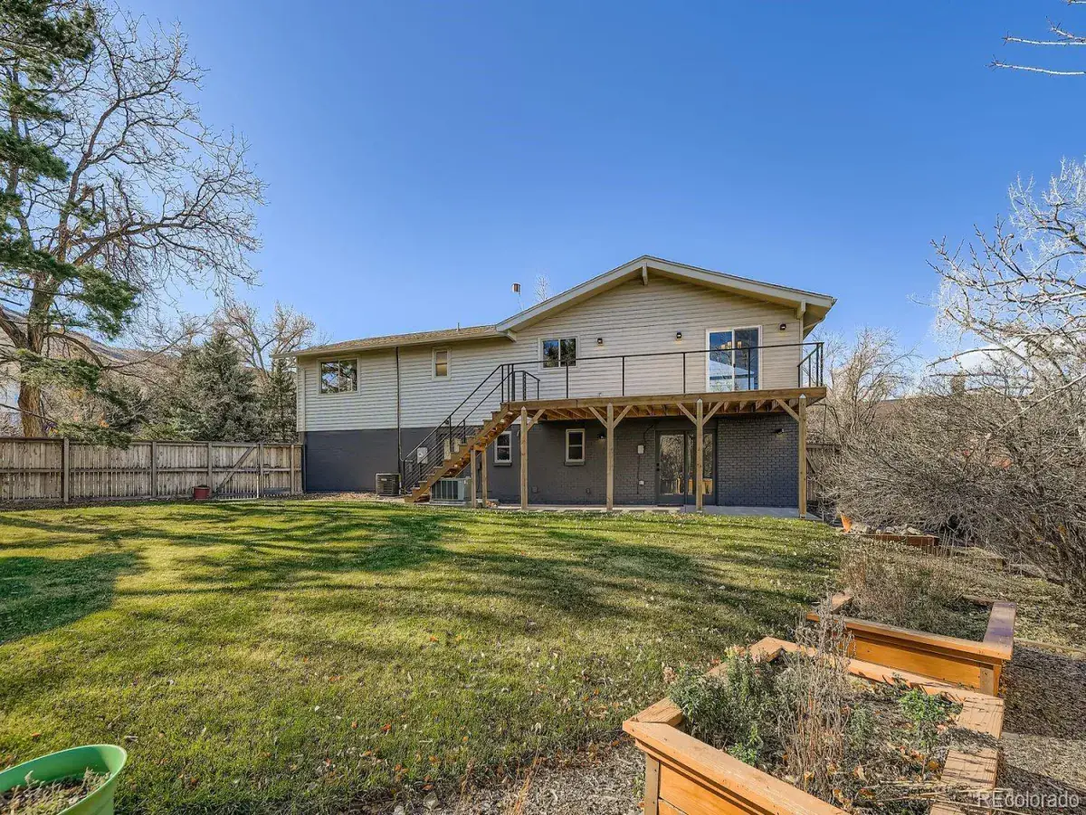 11302025005407 1200 31