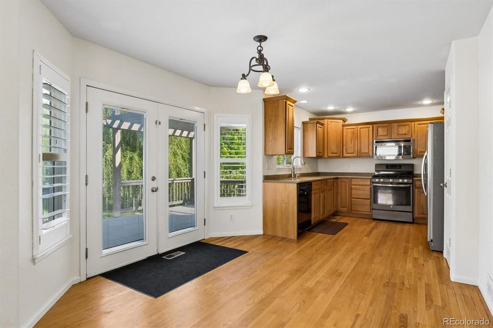 10220 Echo Circle Longmont CO 80504 | MLS #REC9141465 08102026031623 1600 25