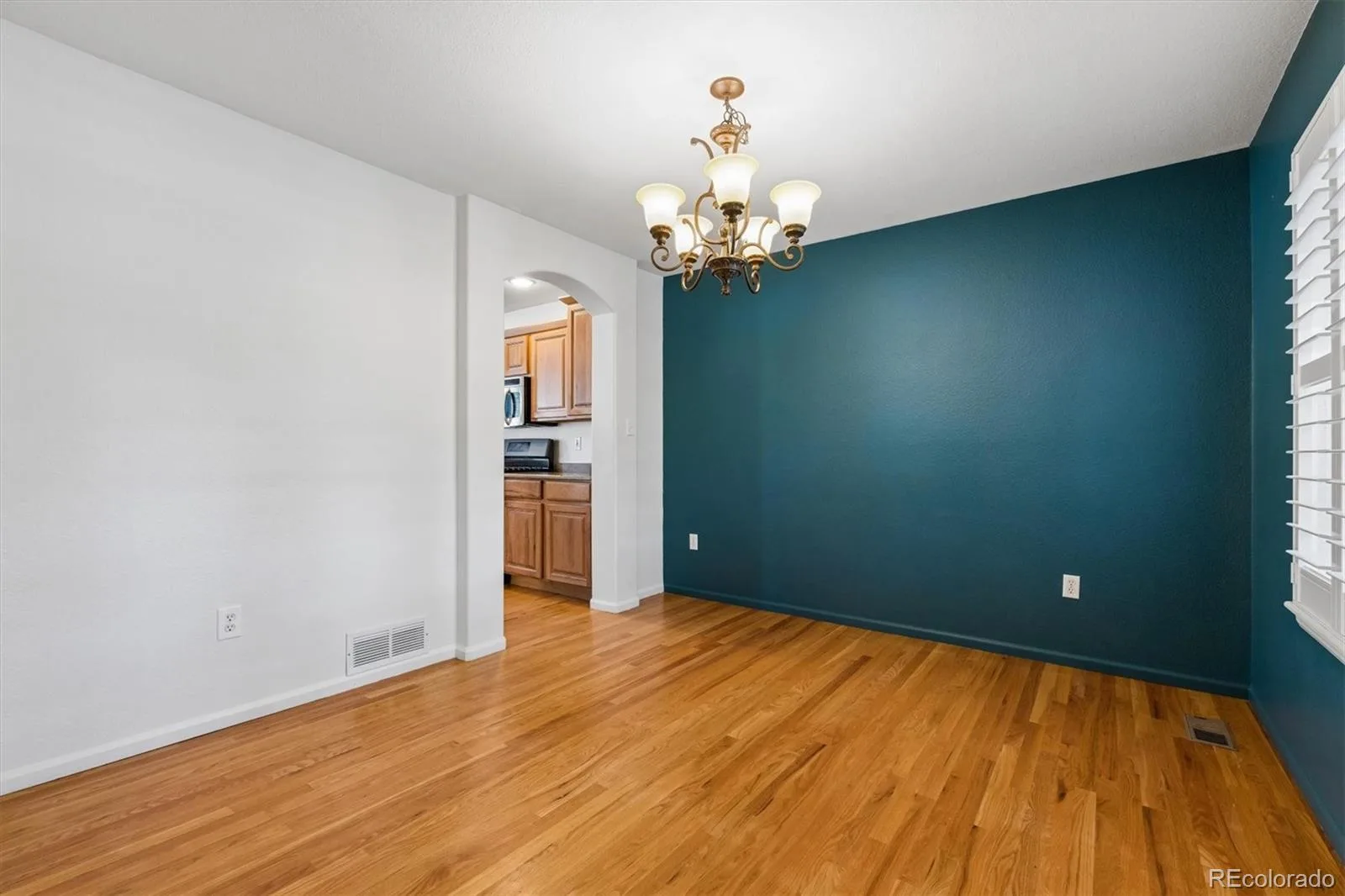 10220 Echo Circle Longmont CO 80504 | MLS #REC9141465 08102026031623 1600 27