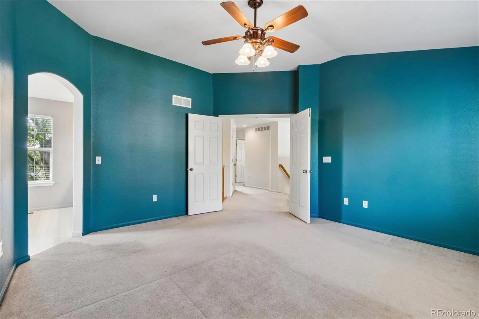 10220 Echo Circle Longmont CO 80504 | MLS #REC9141465 08102026031623 1600 30