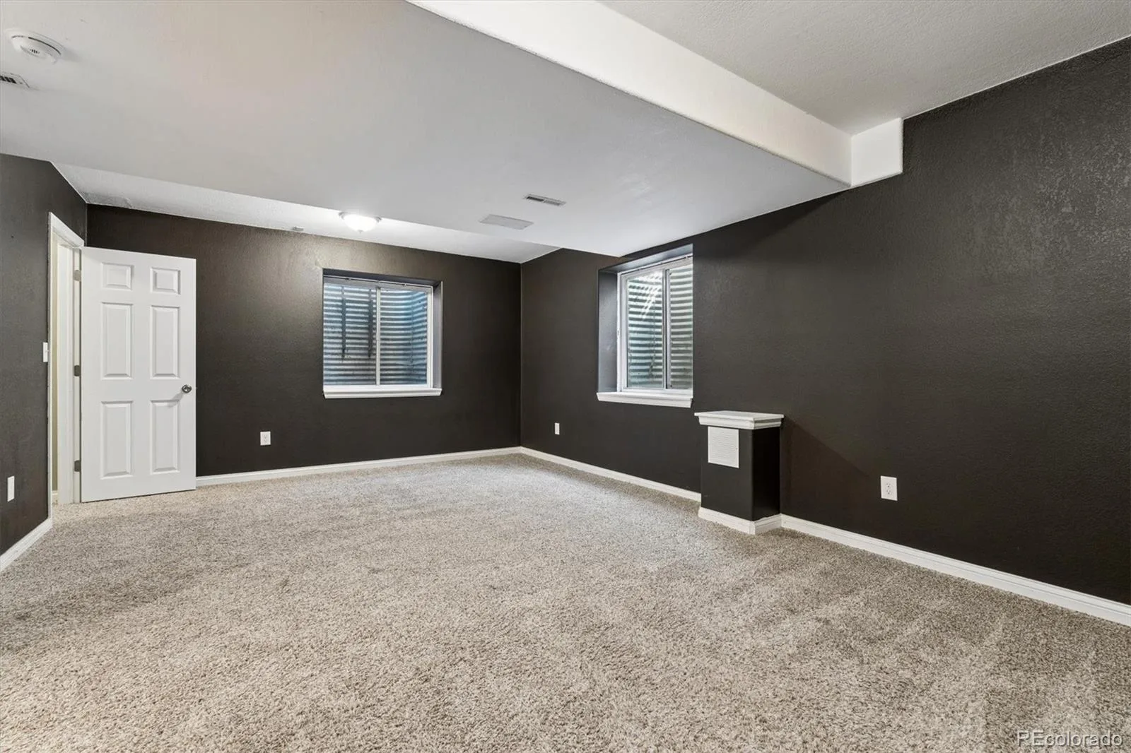 10220 Echo Circle Longmont CO 80504 | MLS #REC9141465 08102026031623 1600 36