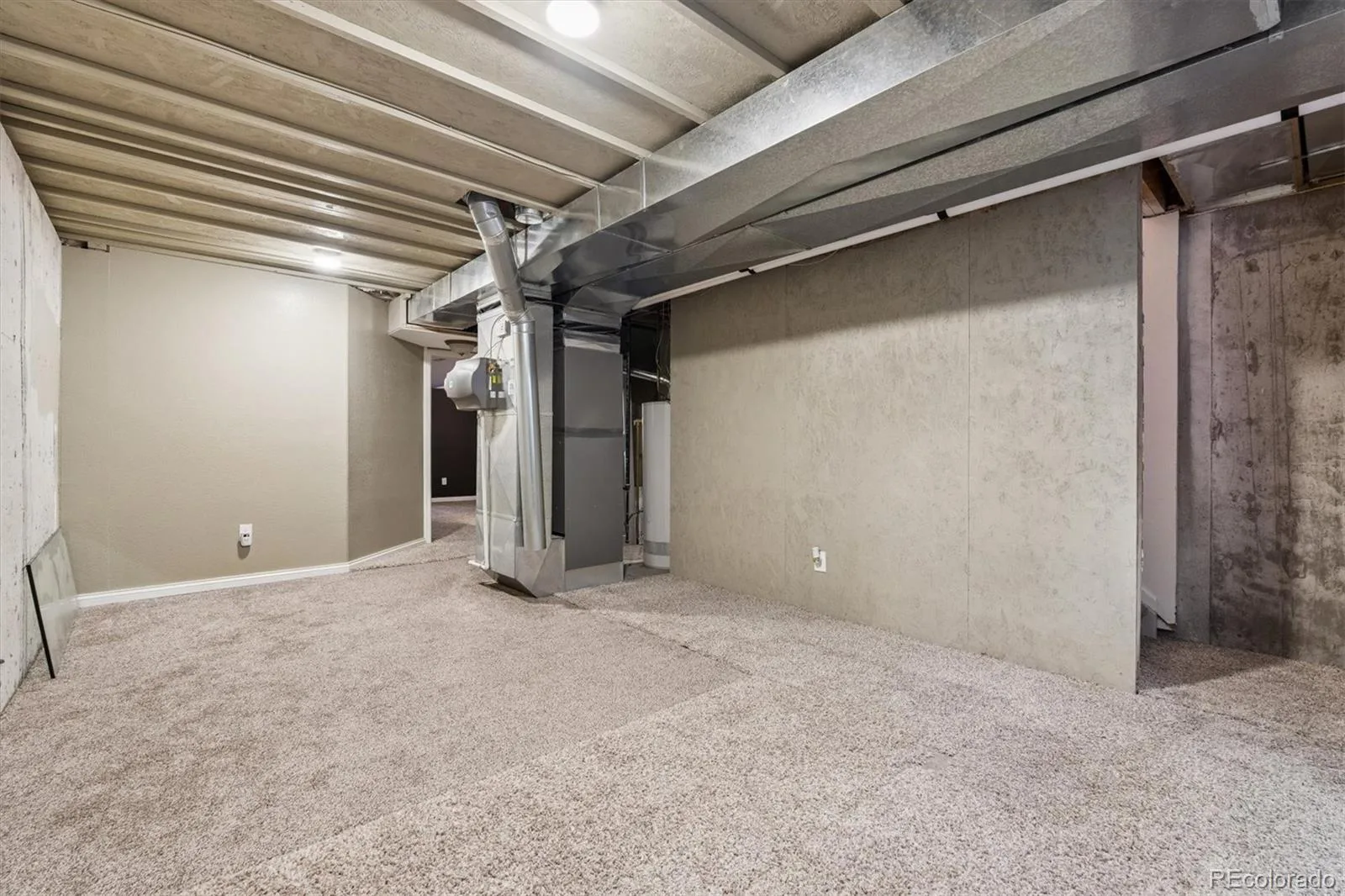 10220 Echo Circle Longmont CO 80504 | MLS #REC9141465 08102026031623 1600 37
