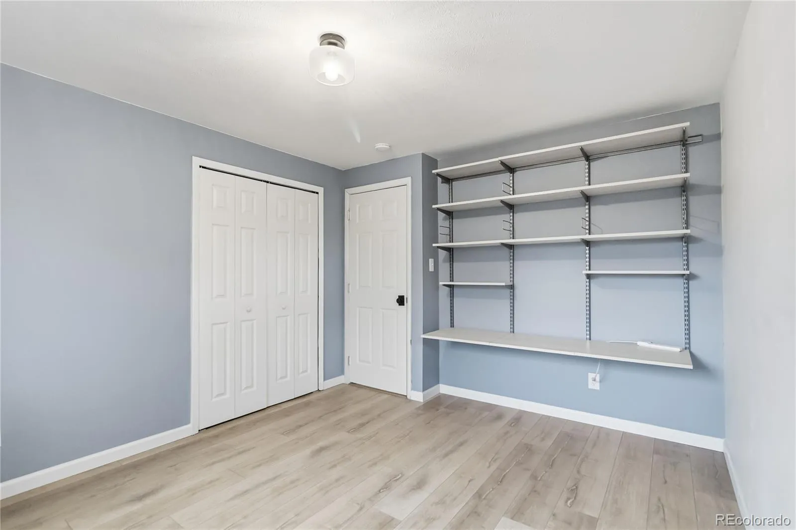 04192026000700 1600 34