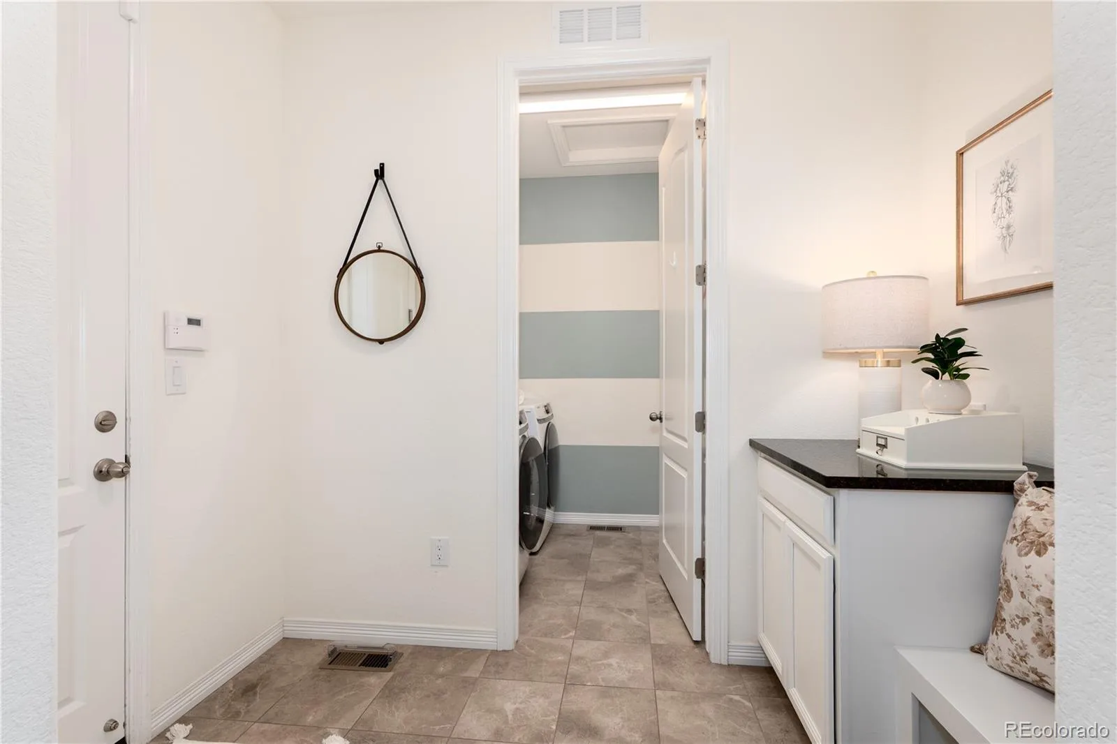 3223 Pacific Peak Drive Broomfield CO 80023 | MLS #REC9143697 08122026201822 1600 37