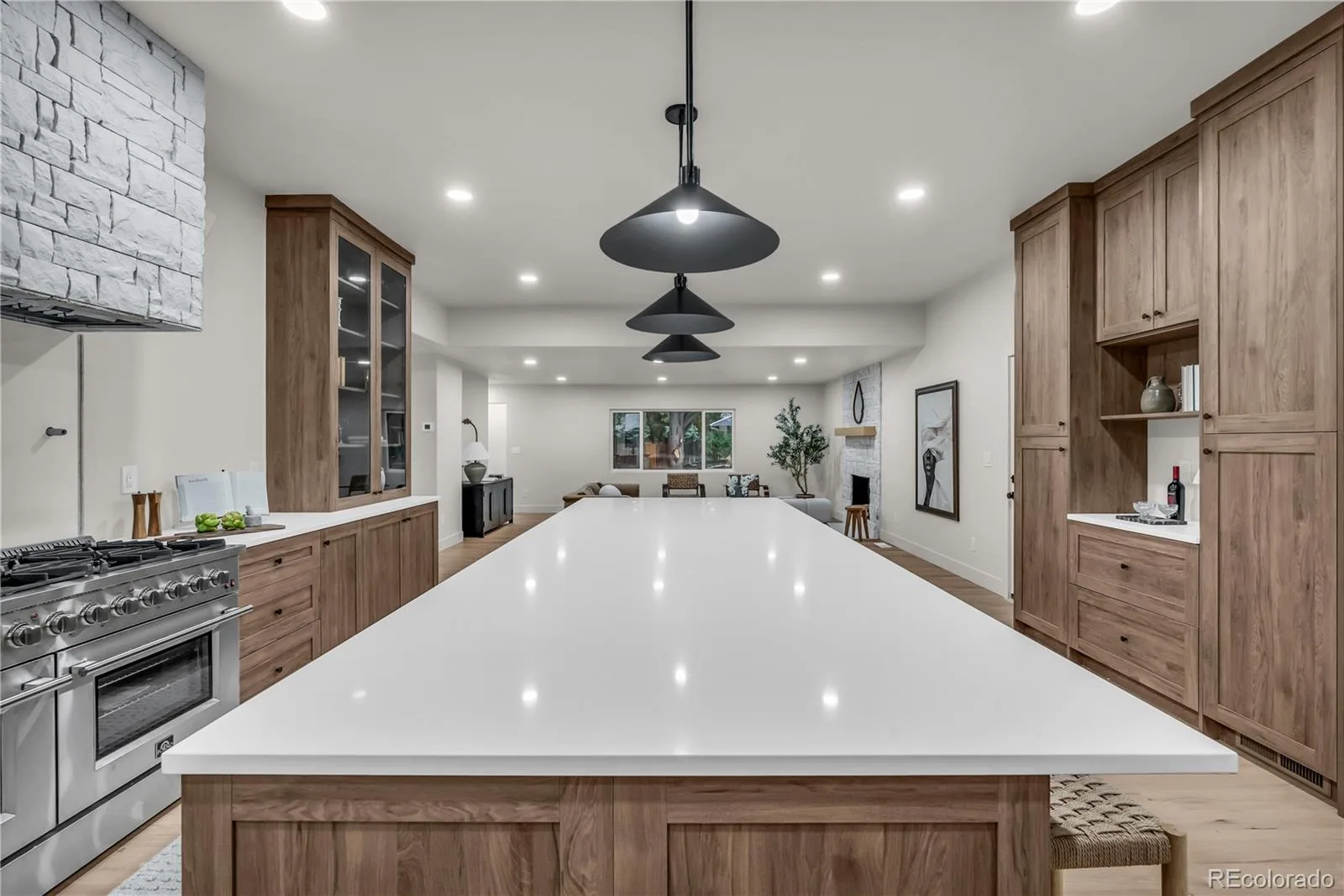 3091 S Holly Place Denver CO 80222 | MLS #REC9144553 08182026174516 1600 15