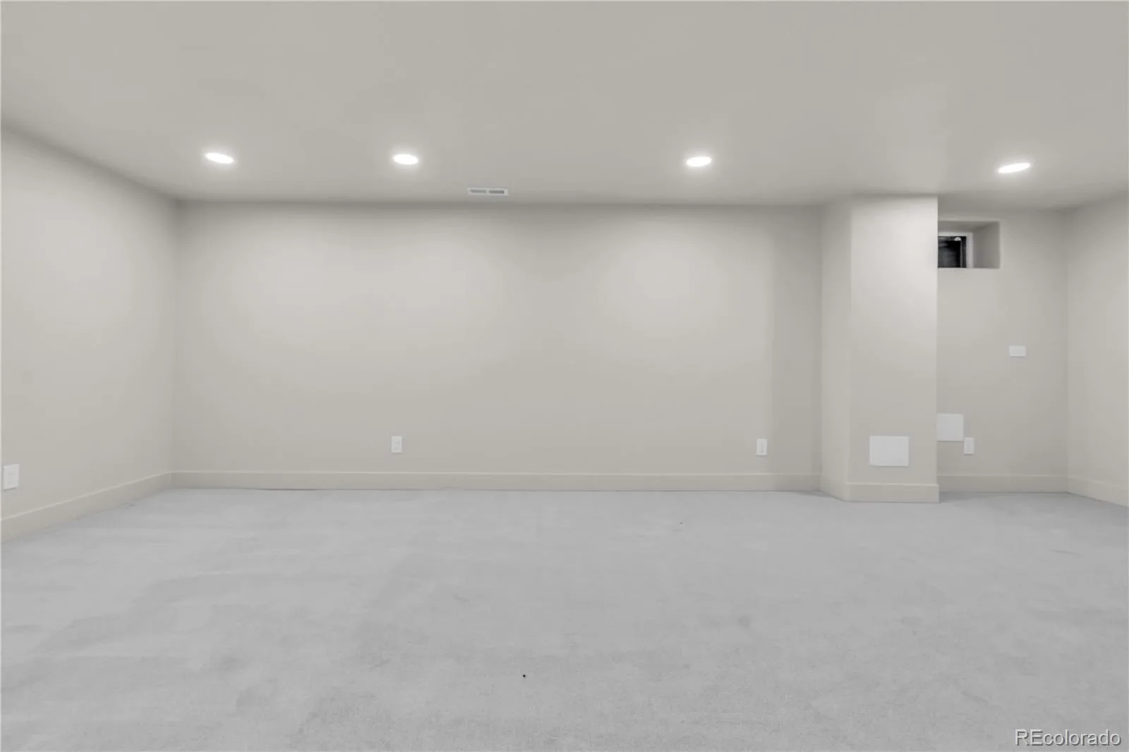 3091 S Holly Place Denver CO 80222 | MLS #REC9144553 08182026174516 1600 43