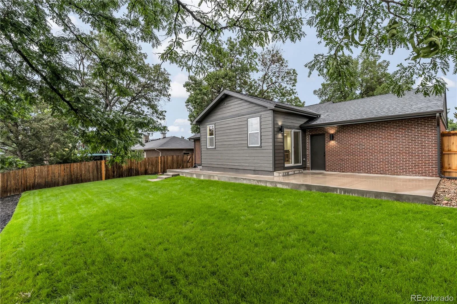 3091 S Holly Place Denver CO 80222 | MLS #REC9144553 08182026174516 1600 47