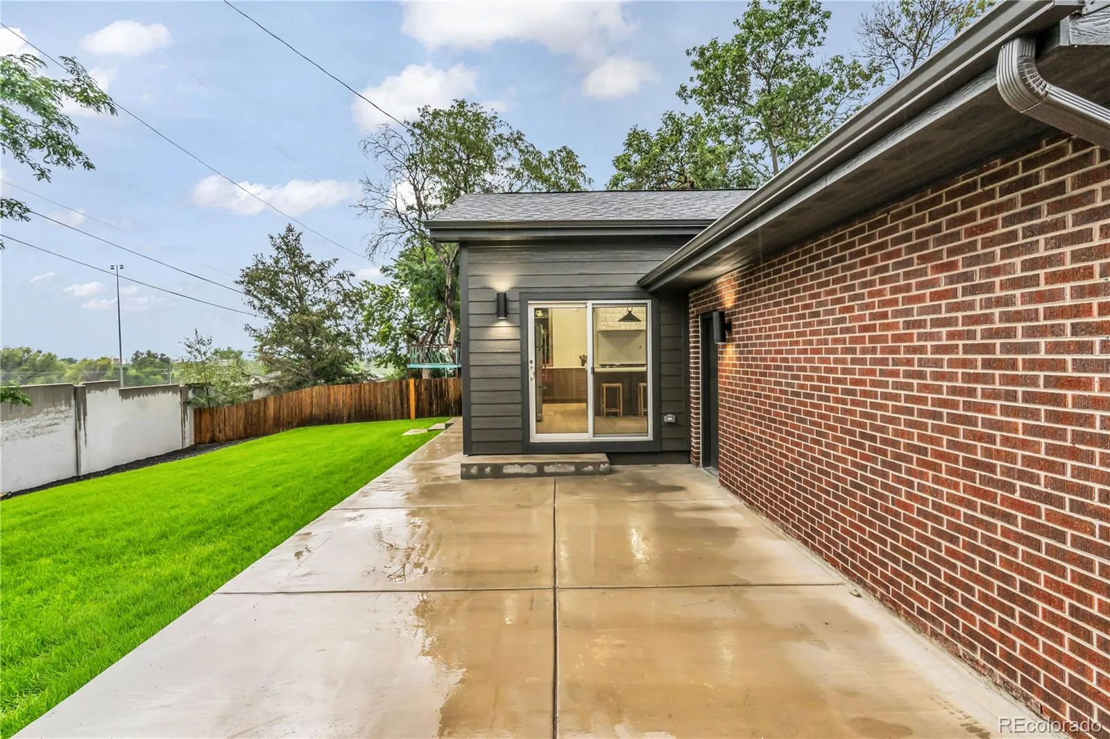 3091 S Holly Place Denver CO 80222 | MLS #REC9144553 08182026174516 1600 48