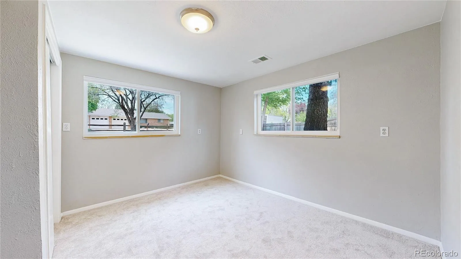 9395-9397 W 45th Avenue Wheat Ridge CO 80033 MLS #REC9145438 04232026230526 1600 32