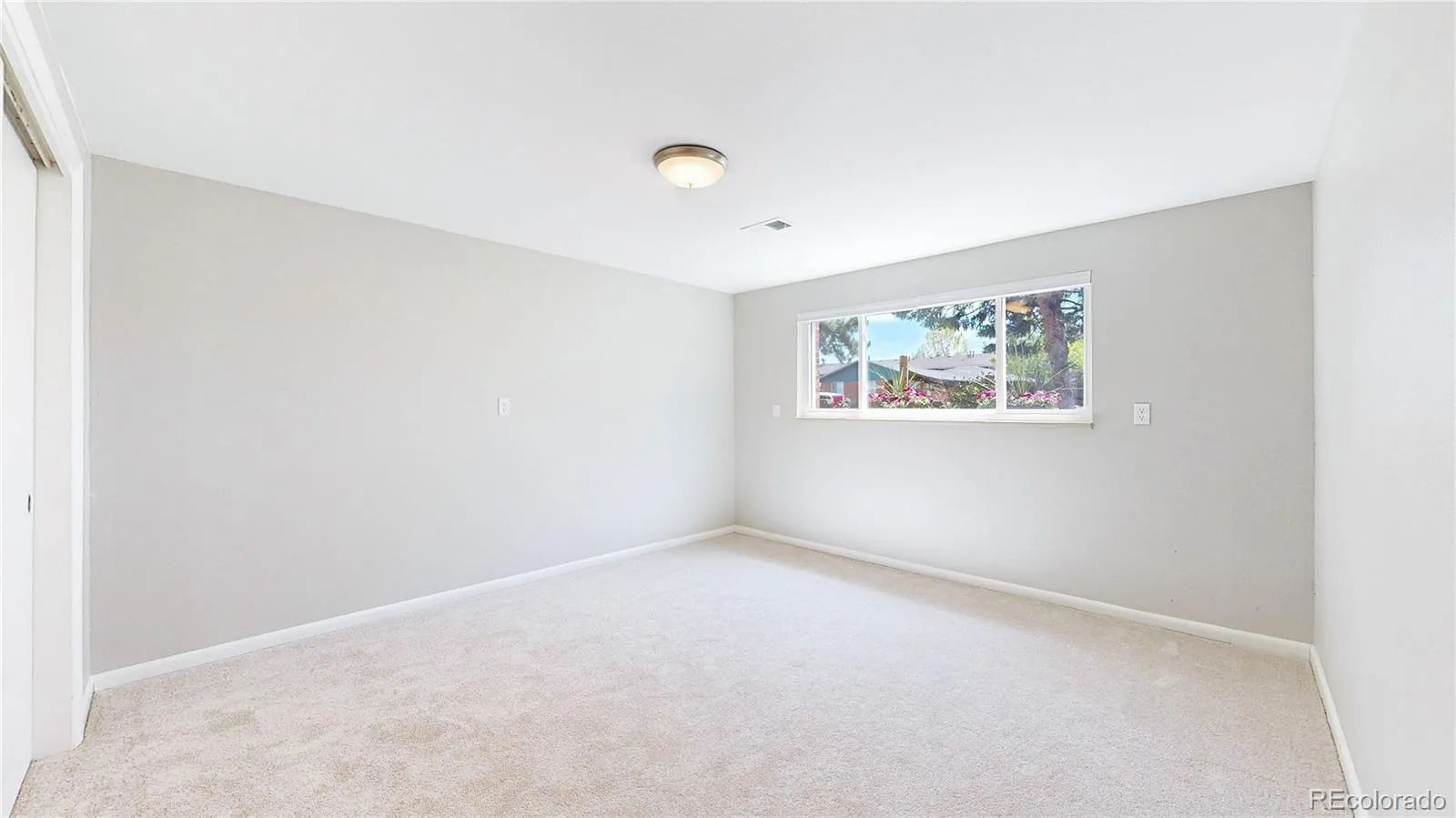 9395-9397 W 45th Avenue Wheat Ridge CO 80033 MLS #REC9145438 04232026230526 1600 34