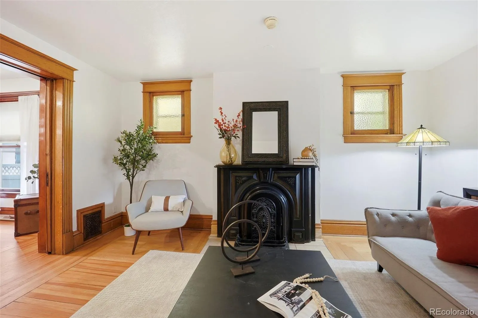4635 W 38th Avenue Denver CO 80212 MLS #REC9146755 05032026001131 1600 14