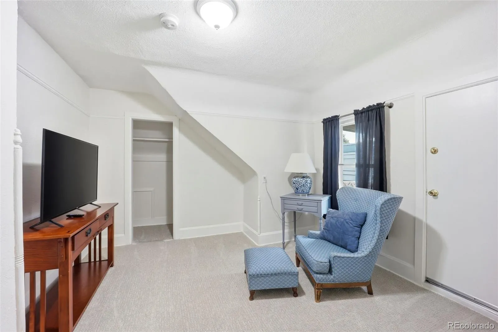 4635 W 38th Avenue Denver CO 80212 MLS #REC9146755 05032026001131 1600 39