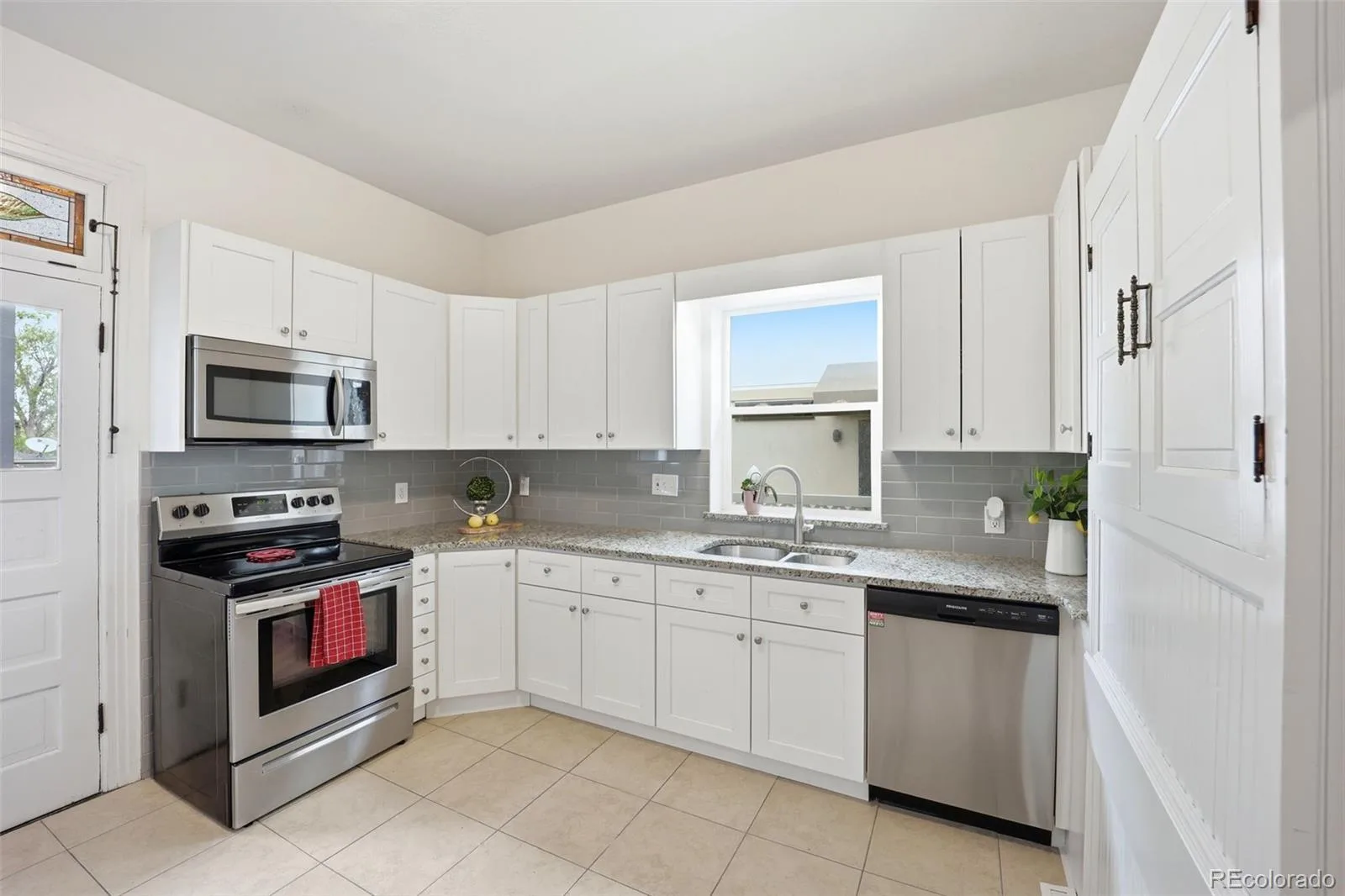4635 W 38th Avenue Denver CO 80212 | MLS #REC9146755 09172026165450 1600 18