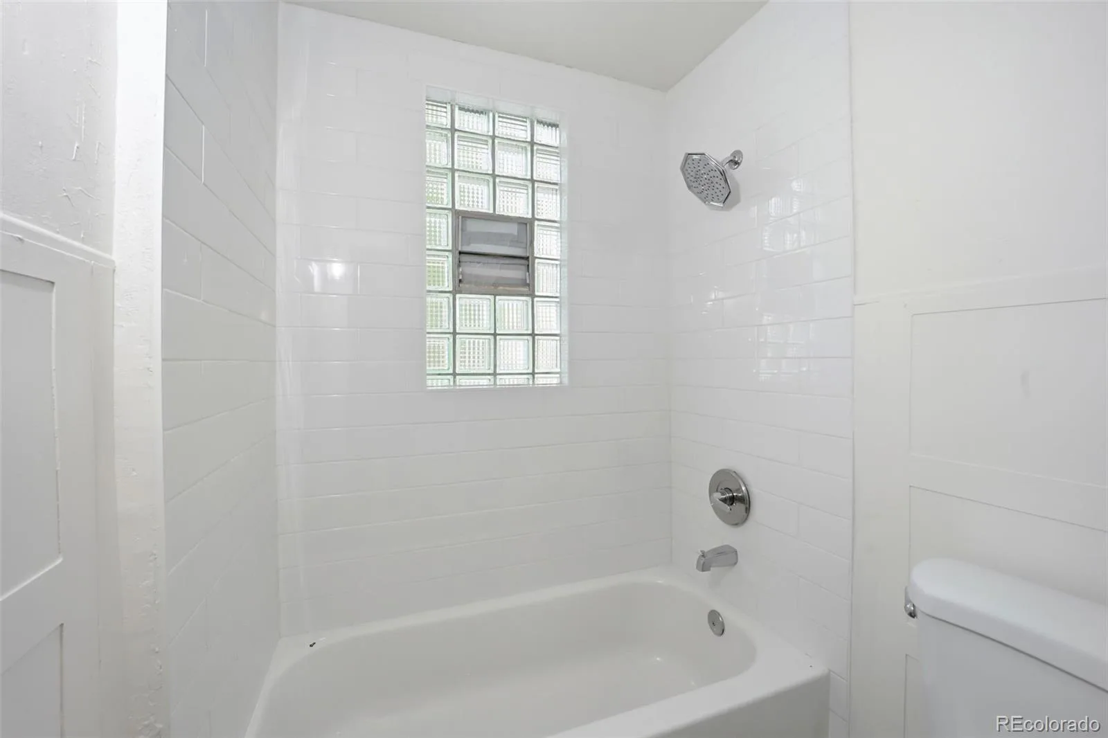 4635 W 38th Avenue Denver CO 80212 | MLS #REC9146755 09172026165450 1600 28