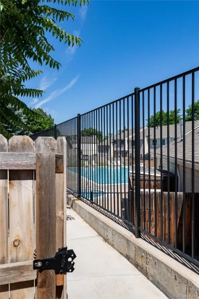 18397 E Alabama Place #D Aurora CO 80017 | MLS #REC9146851 08132026143525 800 26