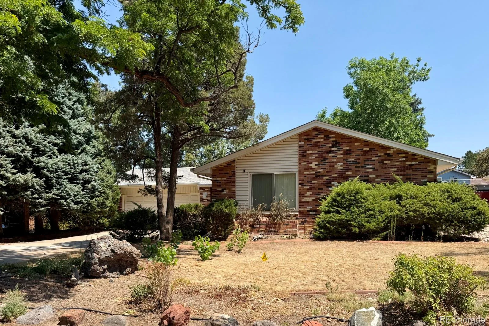 1114 S Oakland Street Aurora CO 80012 | MLS #REC9147844 08132026001528 1600 1
