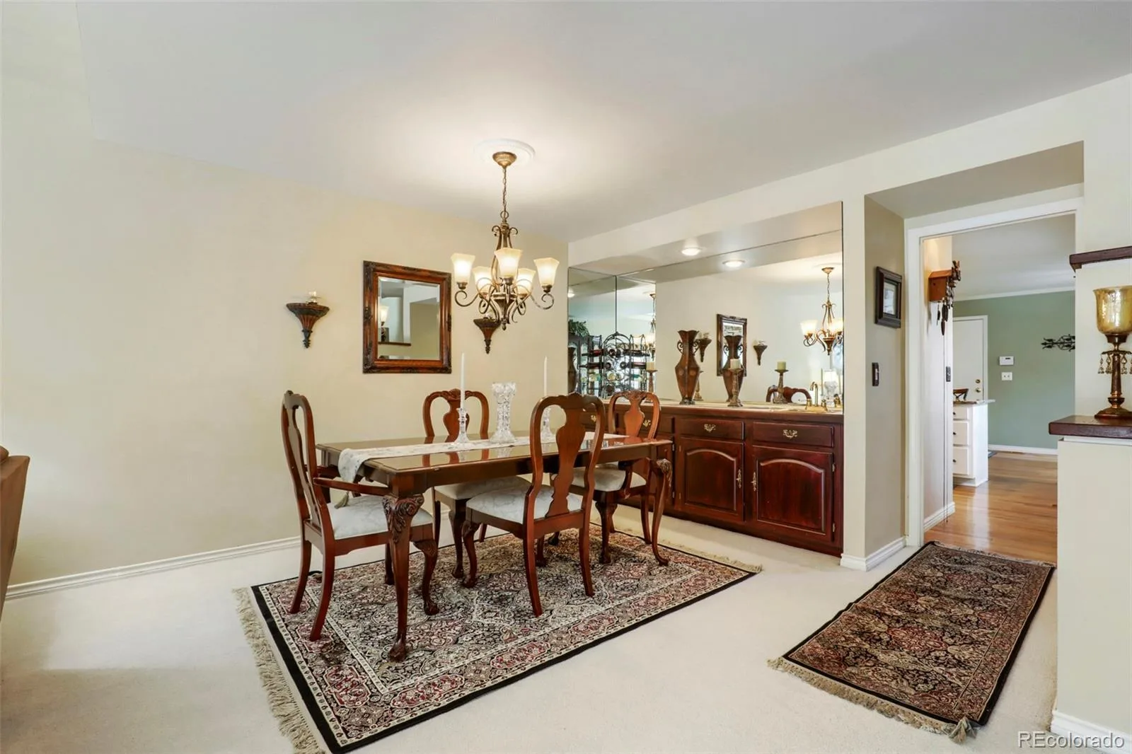 10000 E Yale Avenue #7 Denver CO 80231 MLS #REC9148033 06042026143858 1600 4