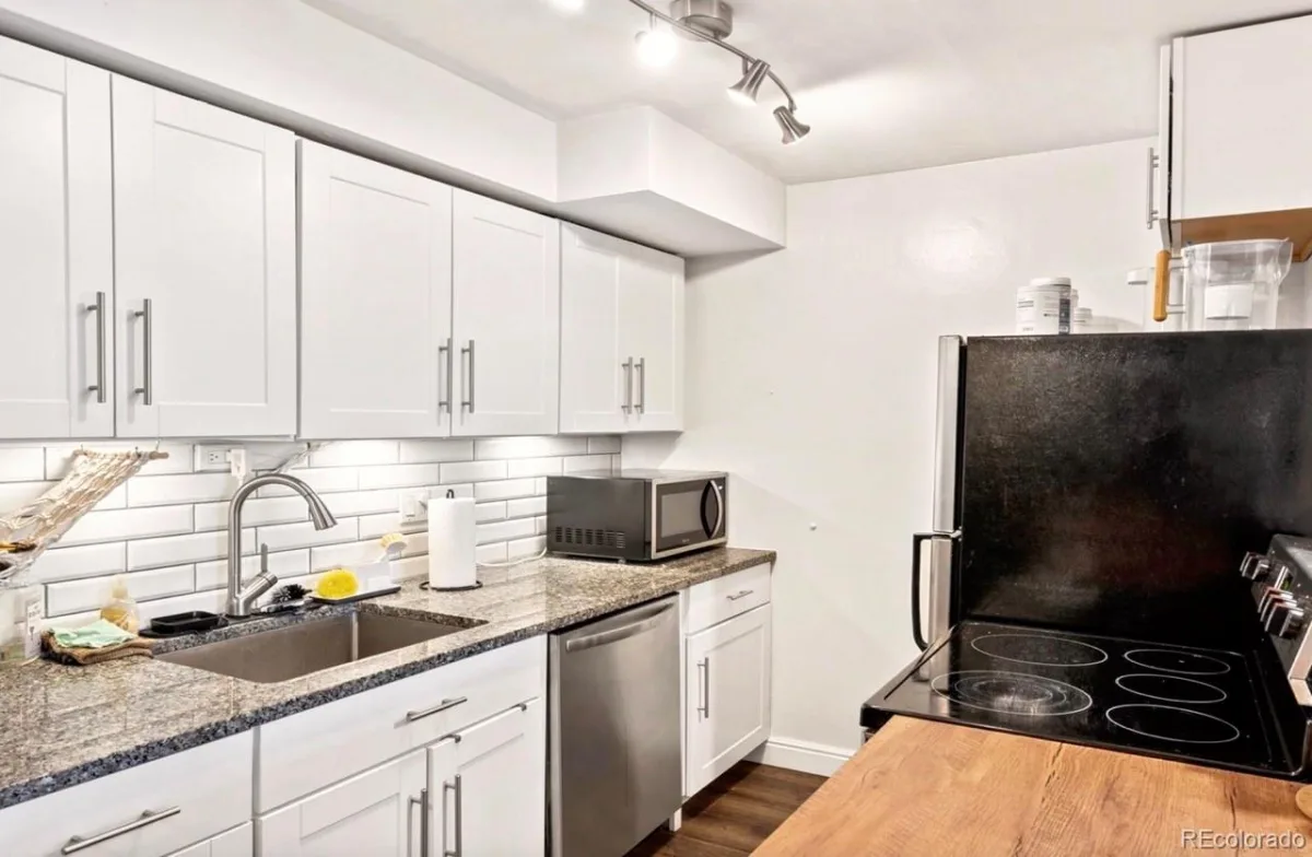 790 N Washington Street #206 Denver CO 80203 | MLS #REC9148210 07062026183508 1200 8
