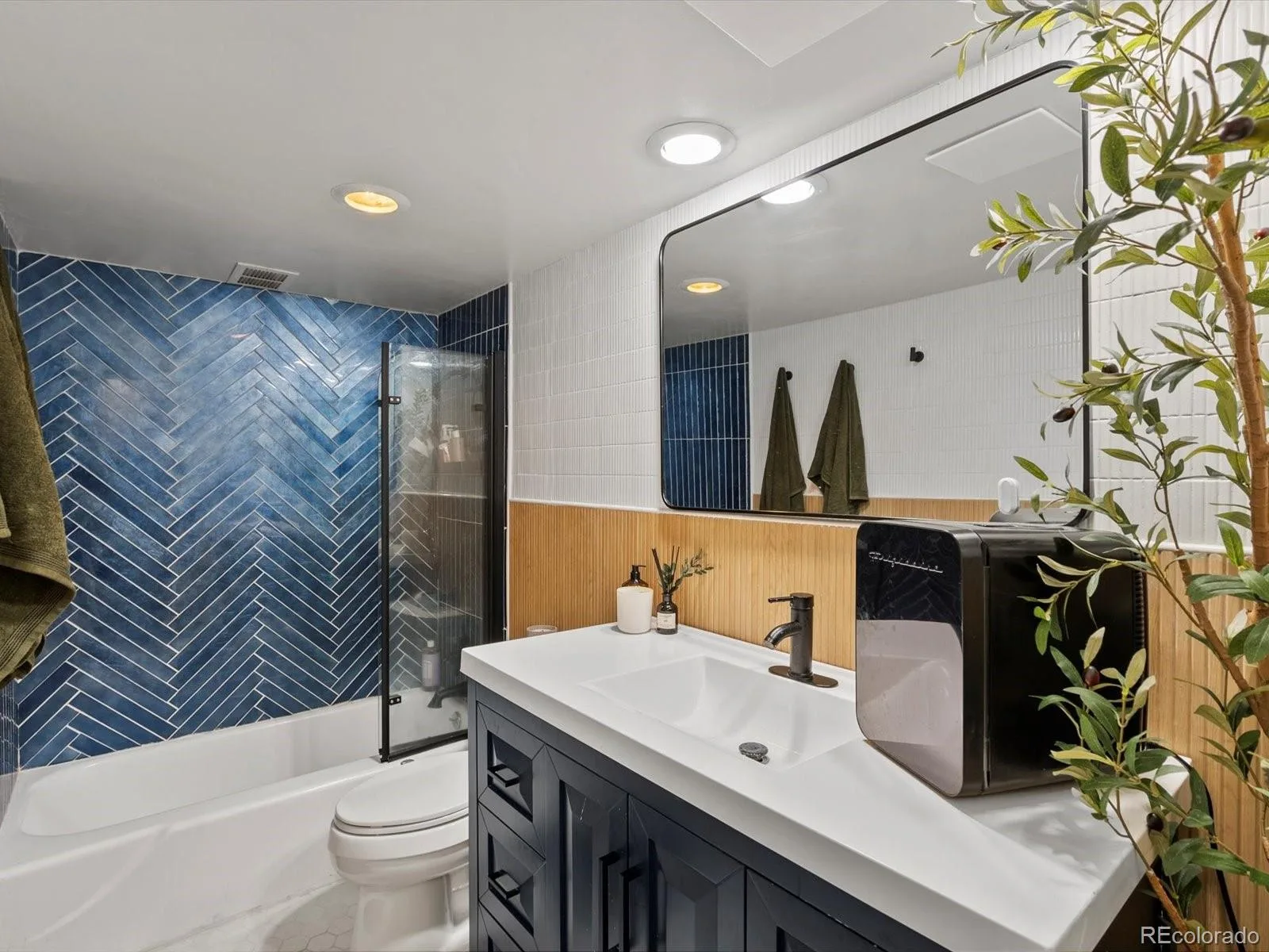 790 N Washington Street #206 Denver CO 80203 | MLS #REC9148210 07062026183508 1600 15