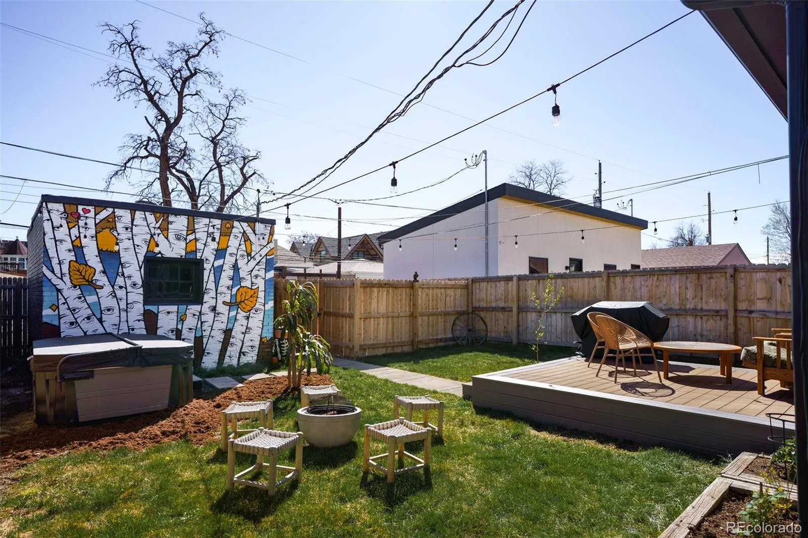 04082026165529 1600 28