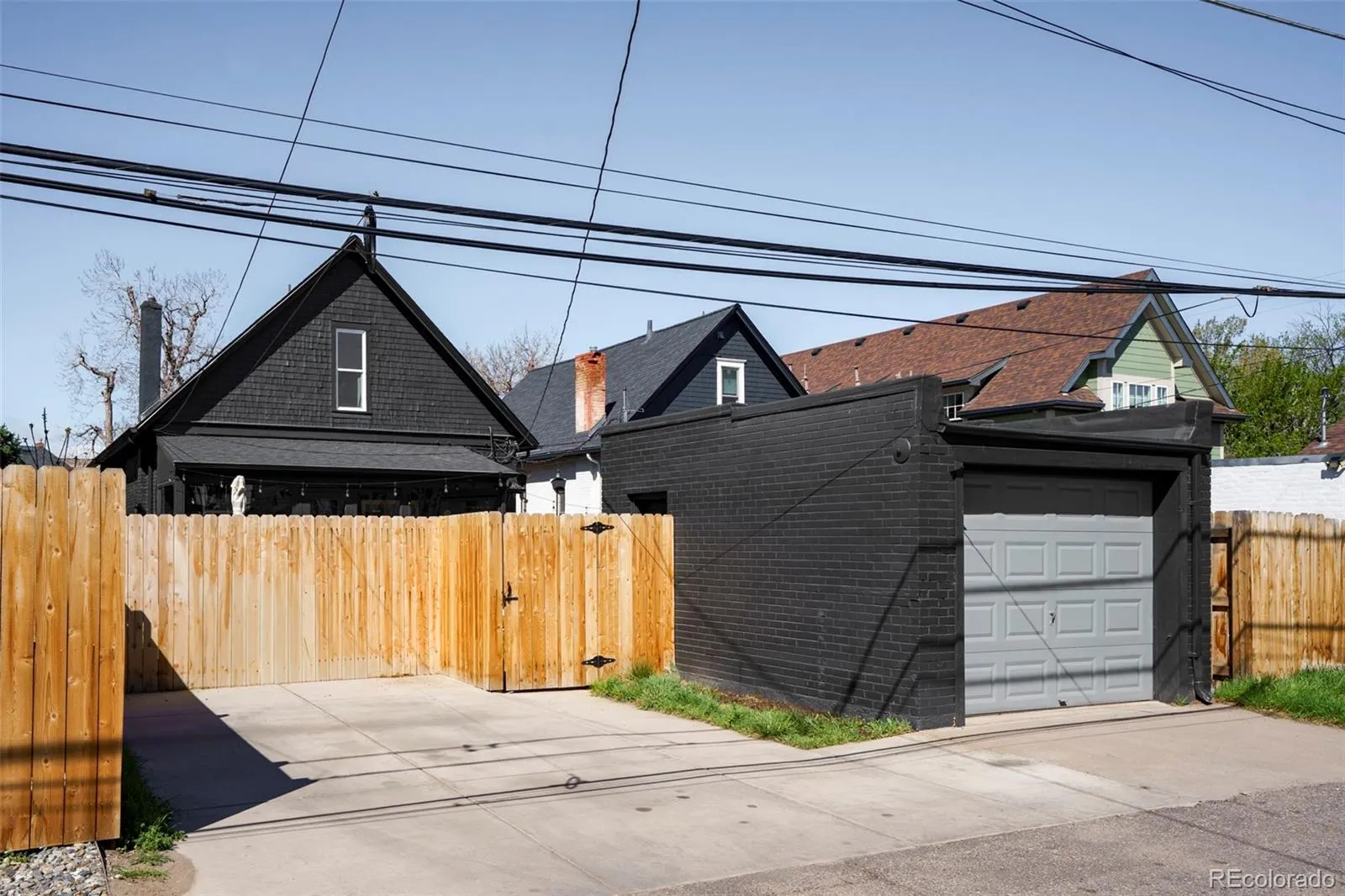 04082026165529 1600 30