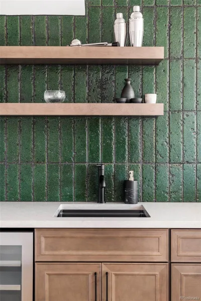 04082026165529 800 16