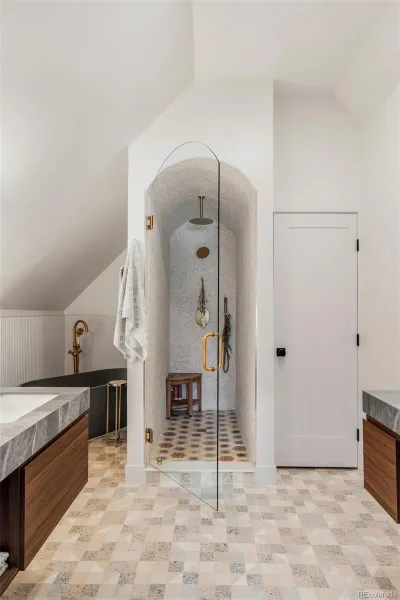 04082026165529 800 20