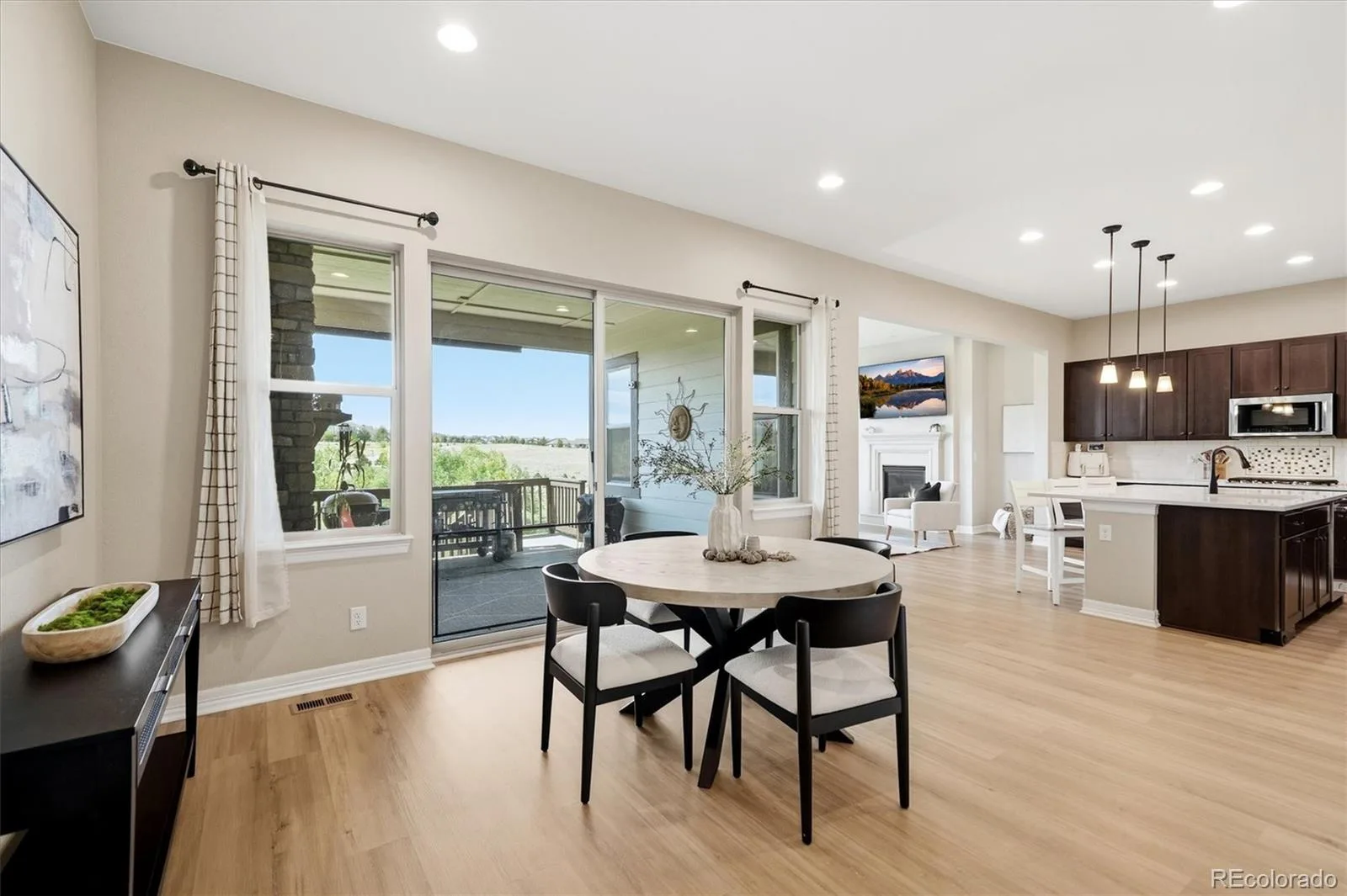 8641 S De Gaulle Court Aurora CO 80016 | MLS #REC9156295 09222026141348 1600 10