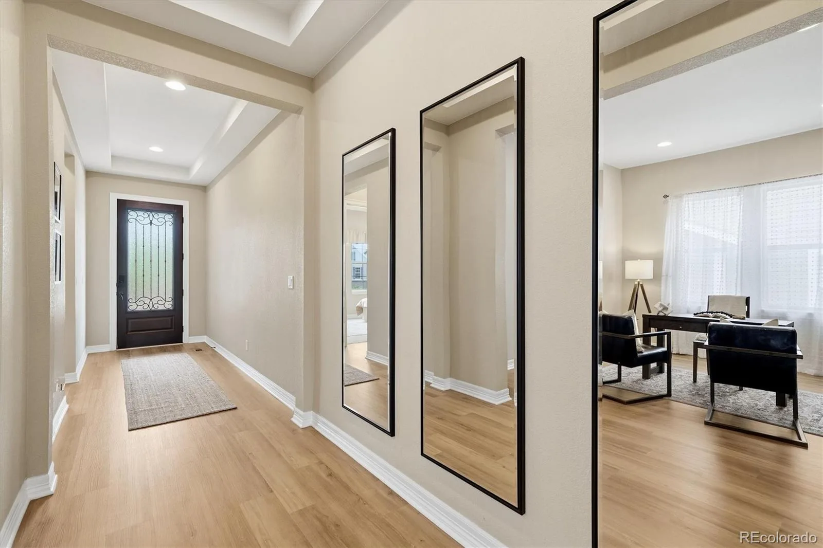 8641 S De Gaulle Court Aurora CO 80016 | MLS #REC9156295 09222026141348 1600 12