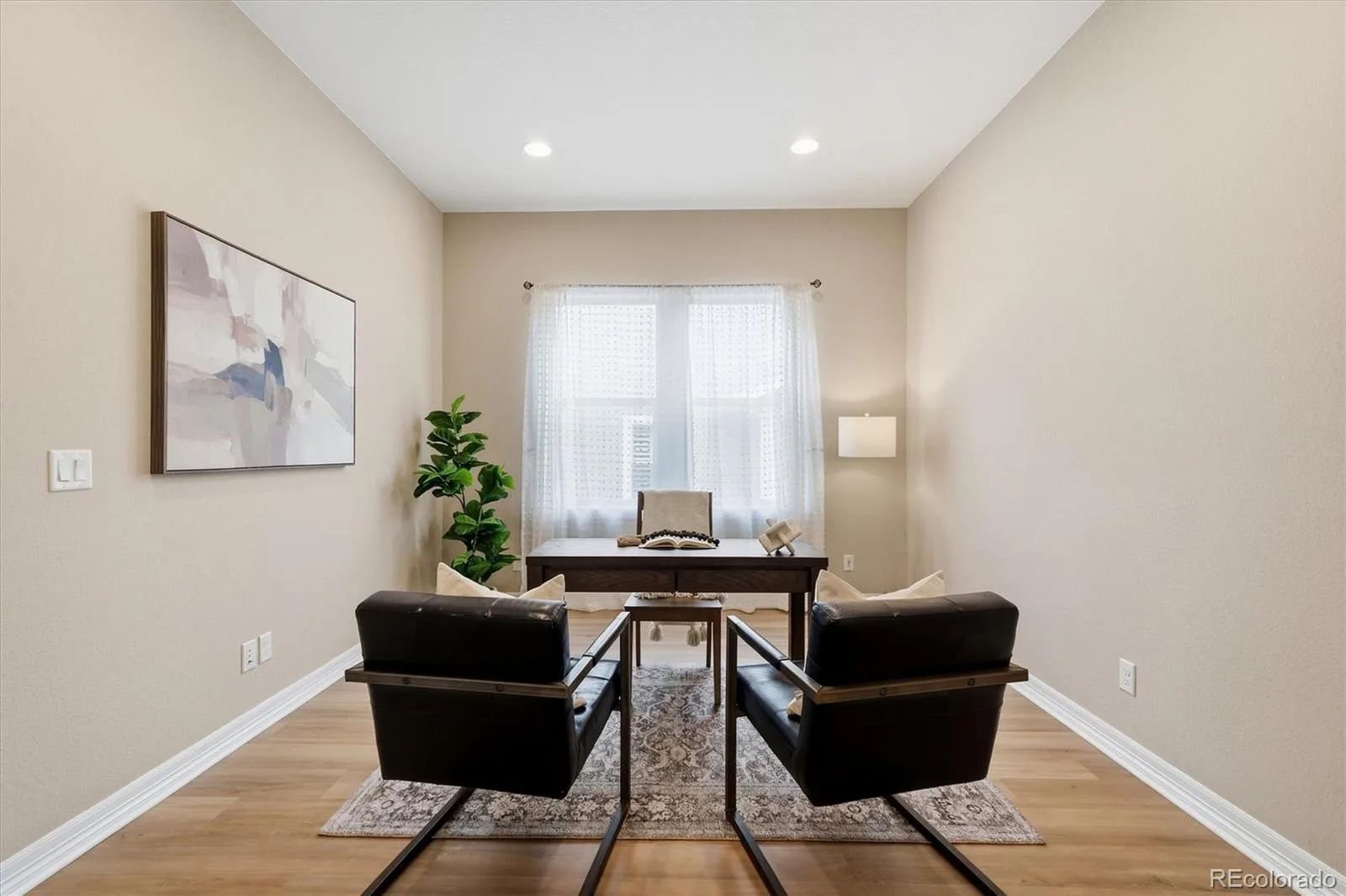 8641 S De Gaulle Court Aurora CO 80016 | MLS #REC9156295 09222026141348 1600 14