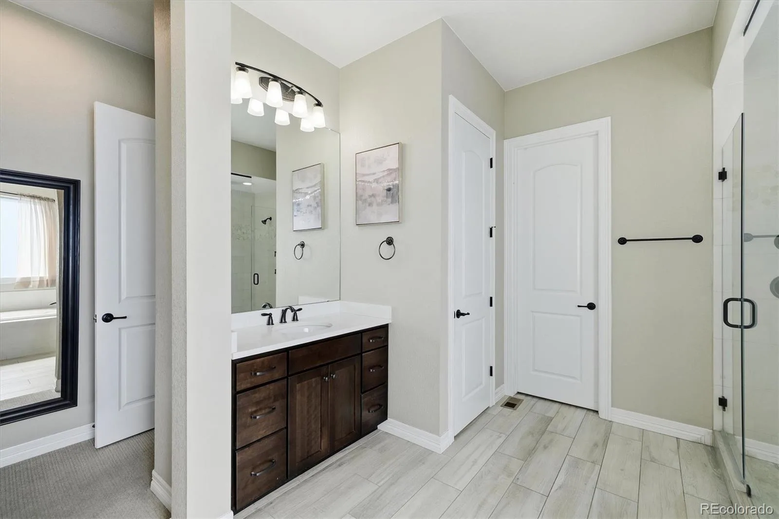 8641 S De Gaulle Court Aurora CO 80016 | MLS #REC9156295 09222026141348 1600 19